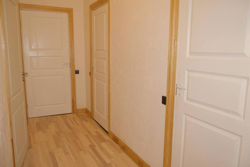 Spacious Old Town Family Peachy 2 Bedrooms Apartment, Nearby The Riga Presidential Castle Exteriér fotografie