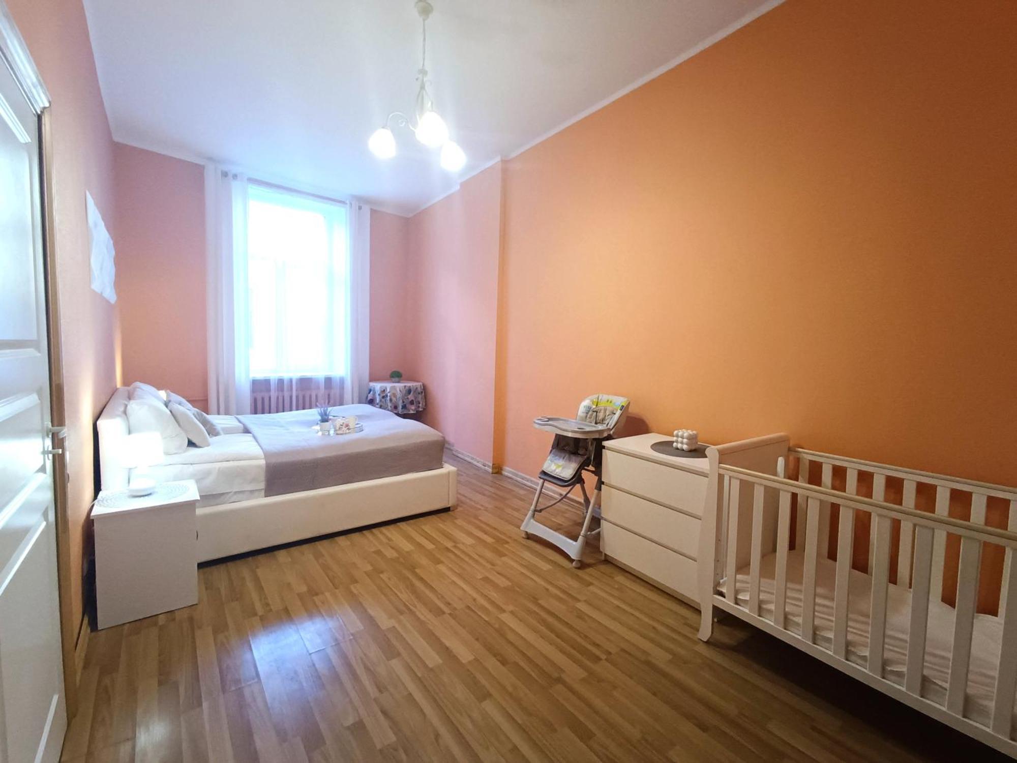 Spacious Old Town Family Peachy 2 Bedrooms Apartment, Nearby The Riga Presidential Castle Exteriér fotografie