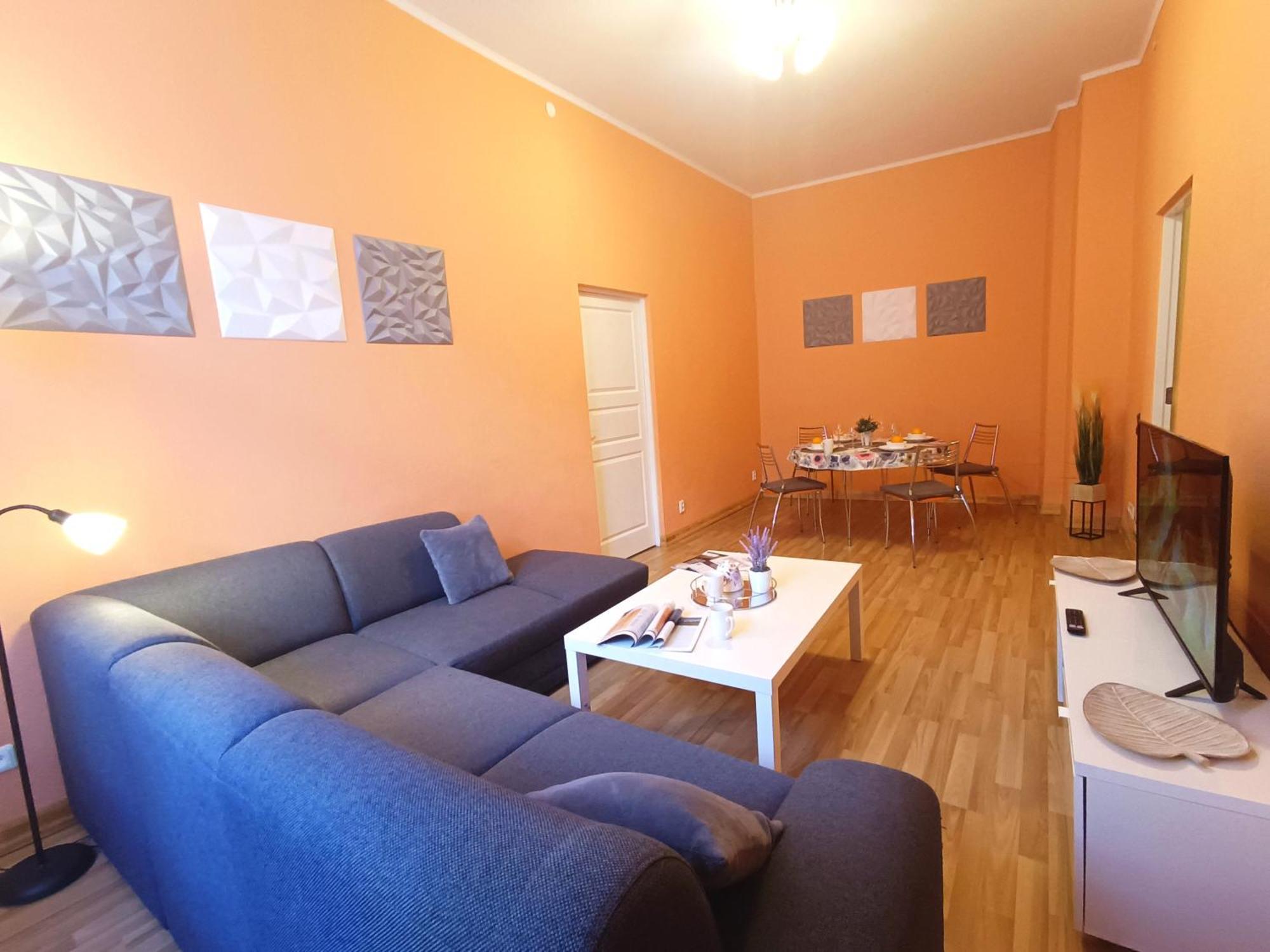 Spacious Old Town Family Peachy 2 Bedrooms Apartment, Nearby The Riga Presidential Castle Exteriér fotografie